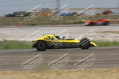 media/Jun-01-2024-CalClub SCCA (Sat) [[0aa0dc4a91]]/Group 4/Qualifying/